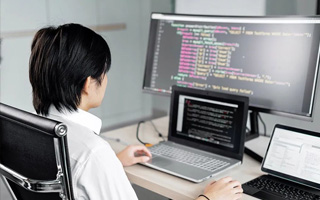 孟州 ,php声明和调用变量的符号是什么？